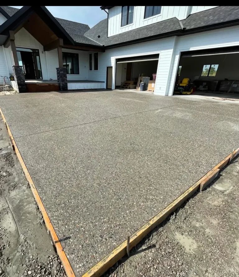 Why Fall Is the Best Time to Seal Your Driveway
